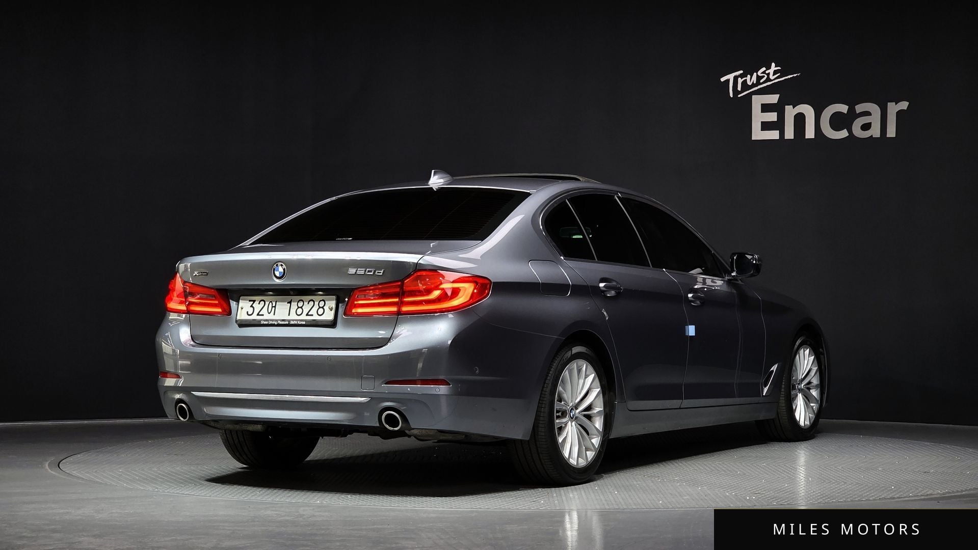 BMW 5시리즈 (G30) 2019 — миниатюра 2