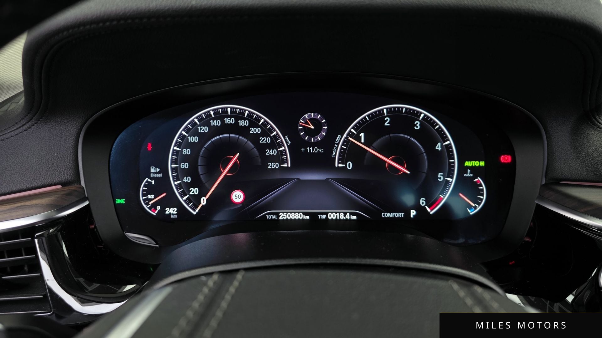 BMW 5시리즈 (G30) 2019 — миниатюра 8