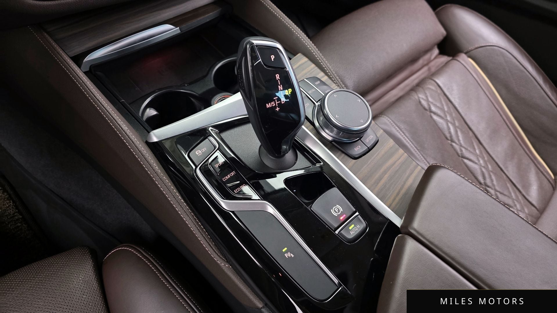 BMW 5시리즈 (G30) 2019 — миниатюра 9