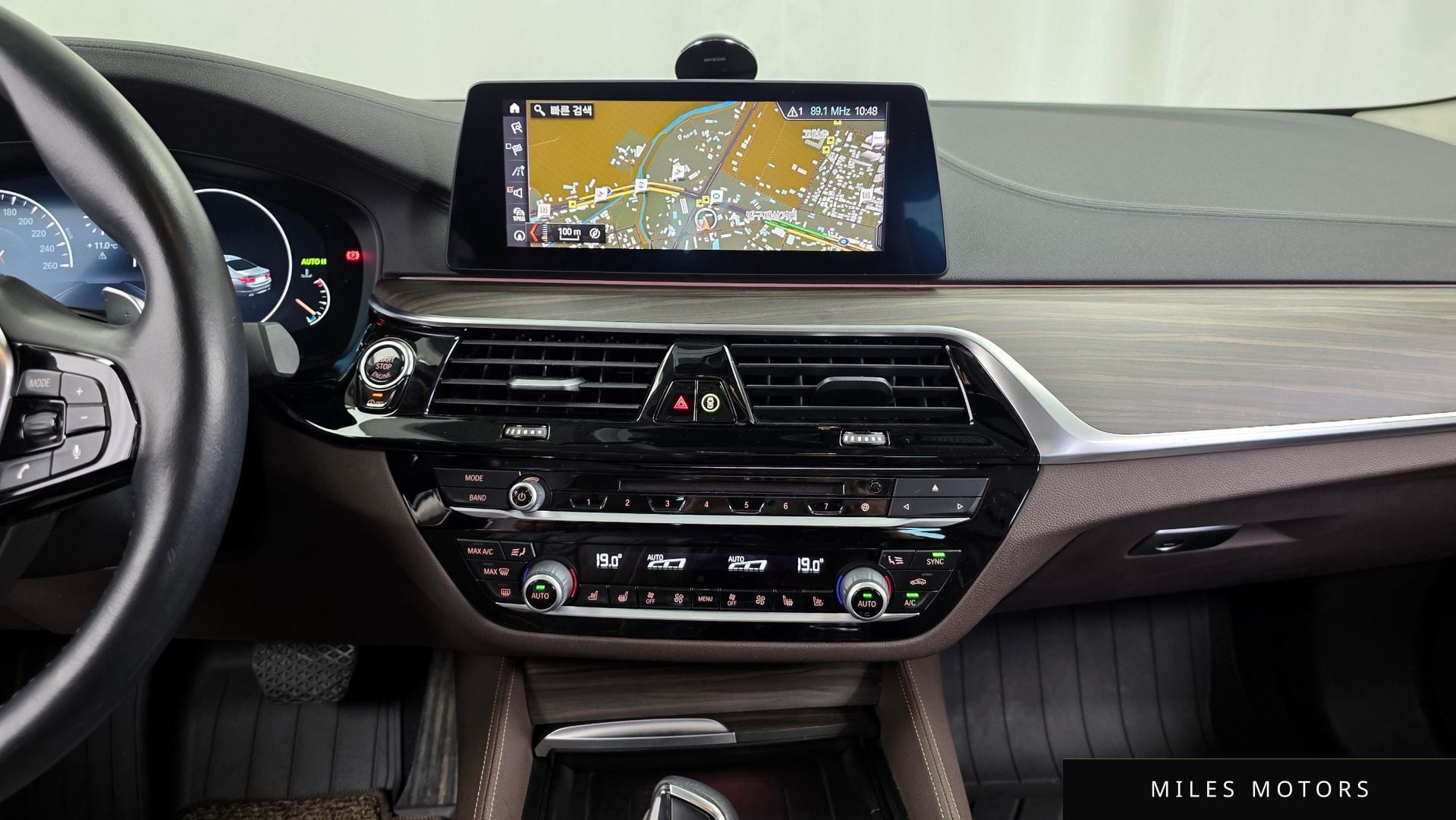 BMW 5시리즈 (G30) 2019 — миниатюра 14