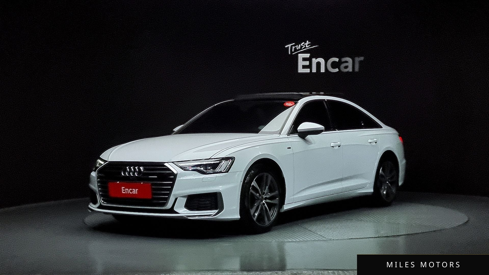 Audi A6 (C8) 2022 — фото 1 из 12