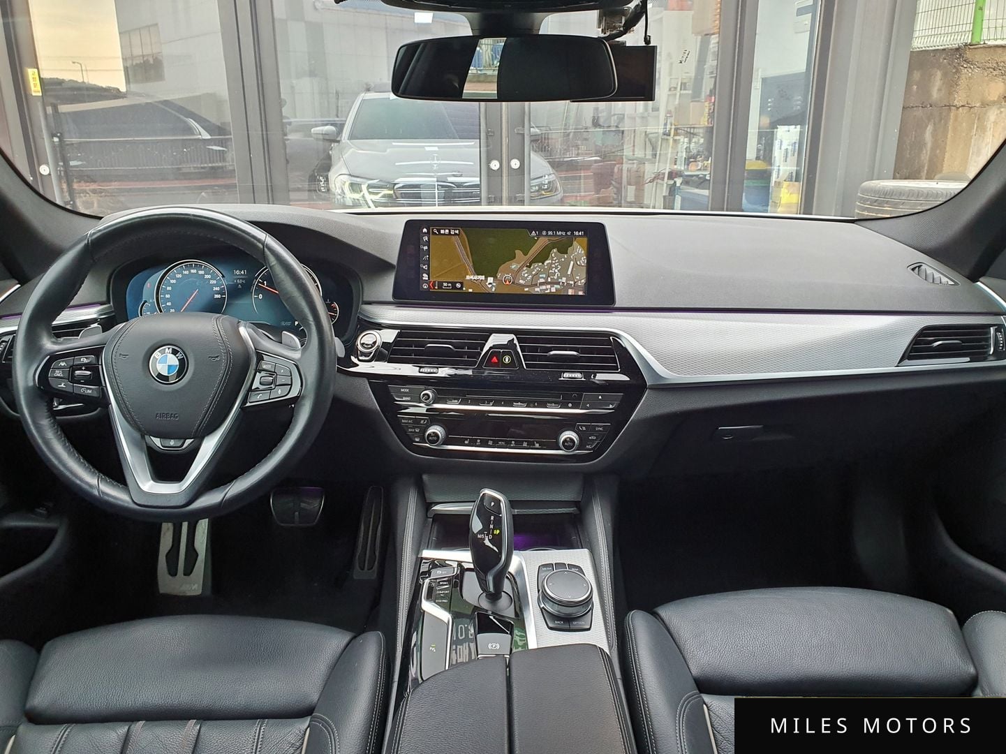 BMW 5시리즈 (G30) 2018 — миниатюра 5