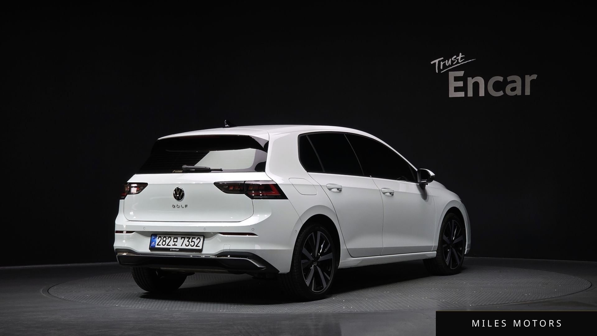 Volkswagen Golf 2025 — миниатюра 2