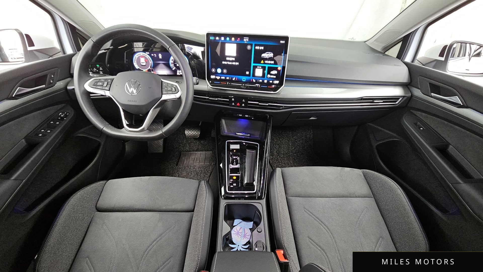 Volkswagen Golf 2025 — миниатюра 7