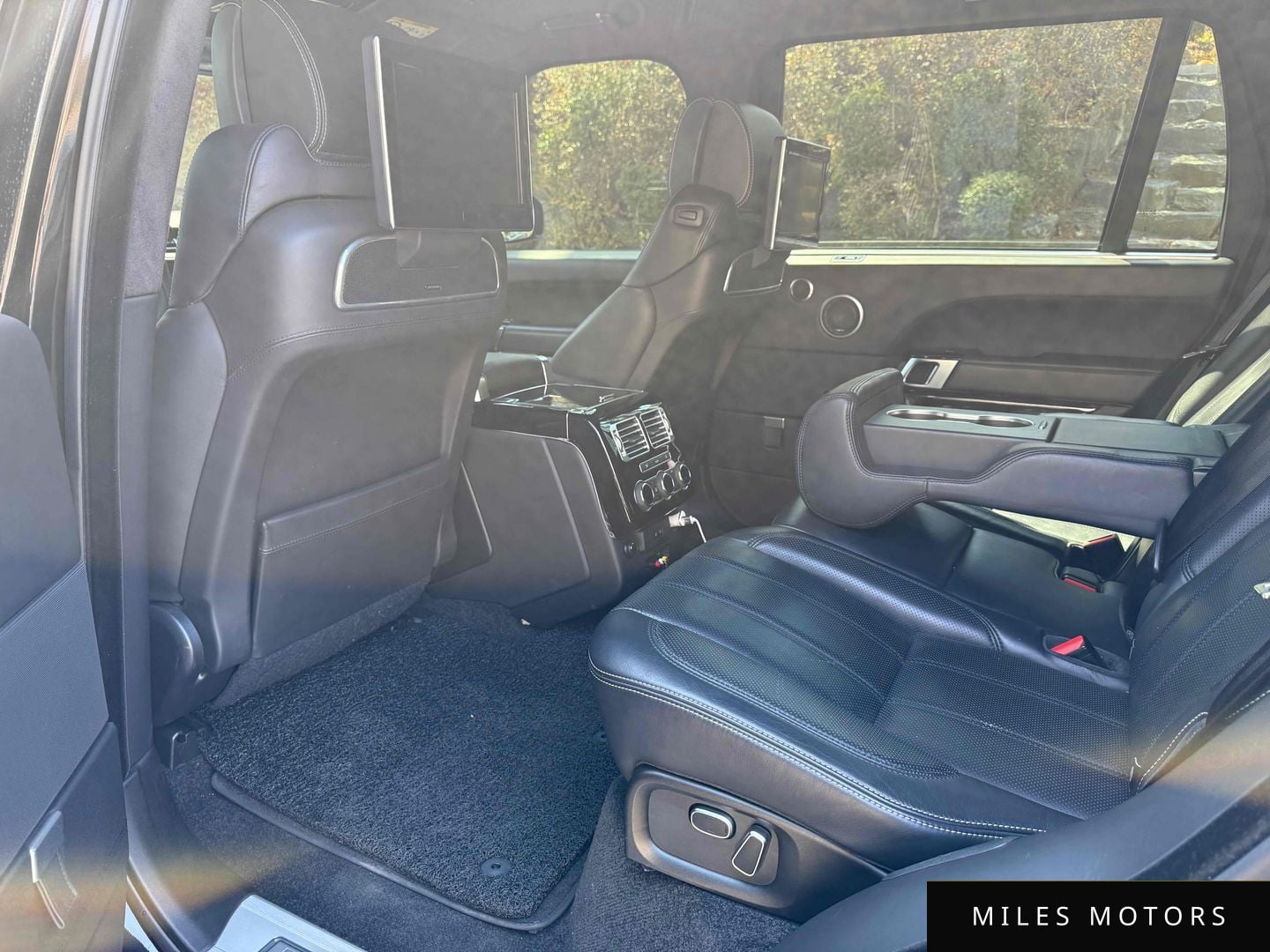Land Rover 레인지로버 2015 — миниатюра 14