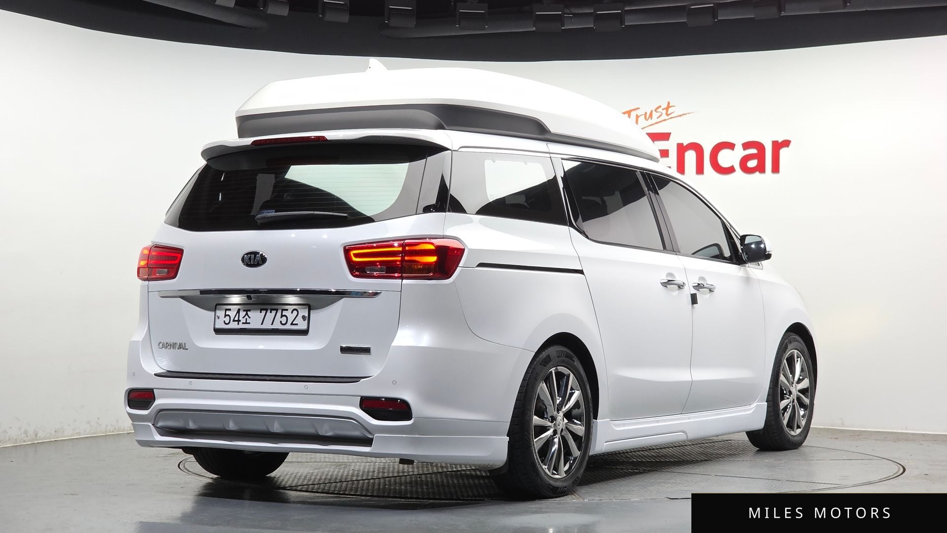 Kia Canival 2019 — миниатюра 2