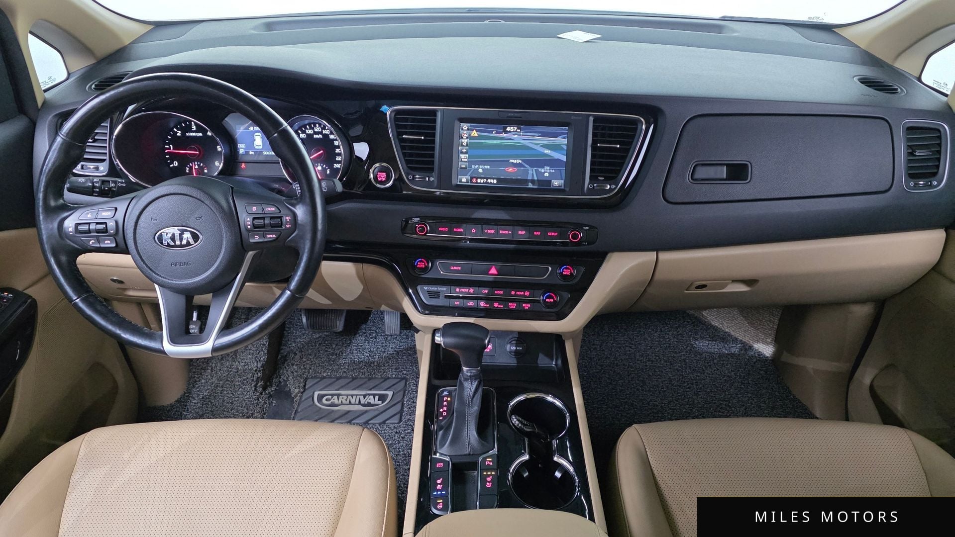 Kia Canival 2019 — миниатюра 7