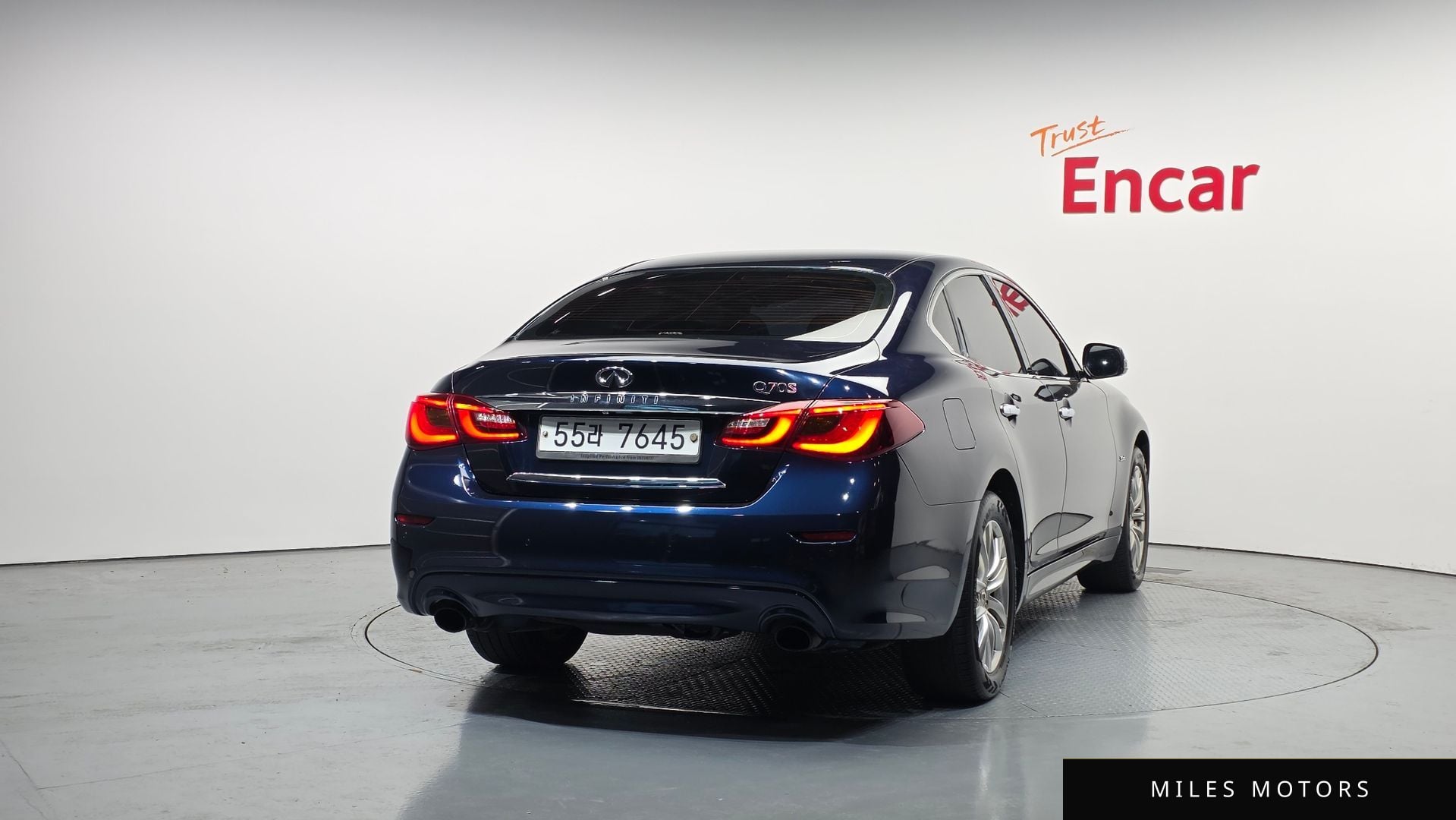 Infiniti Q70 2015 — миниатюра 4