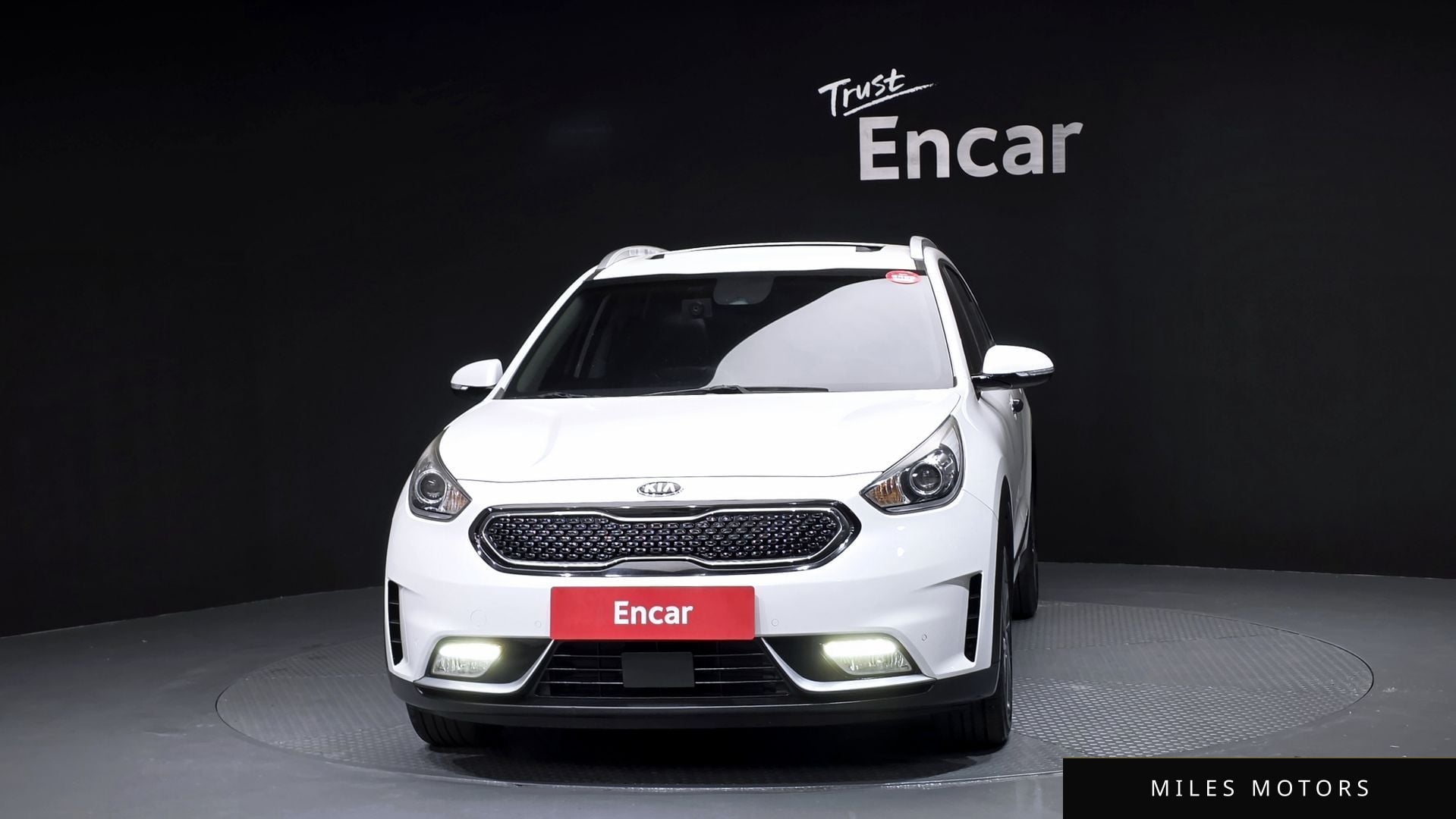 Kia Niro 2017 — миниатюра 3