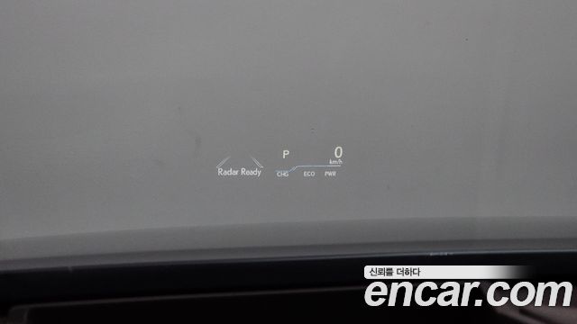Лексус ES300h 2019 — миниатюра 17