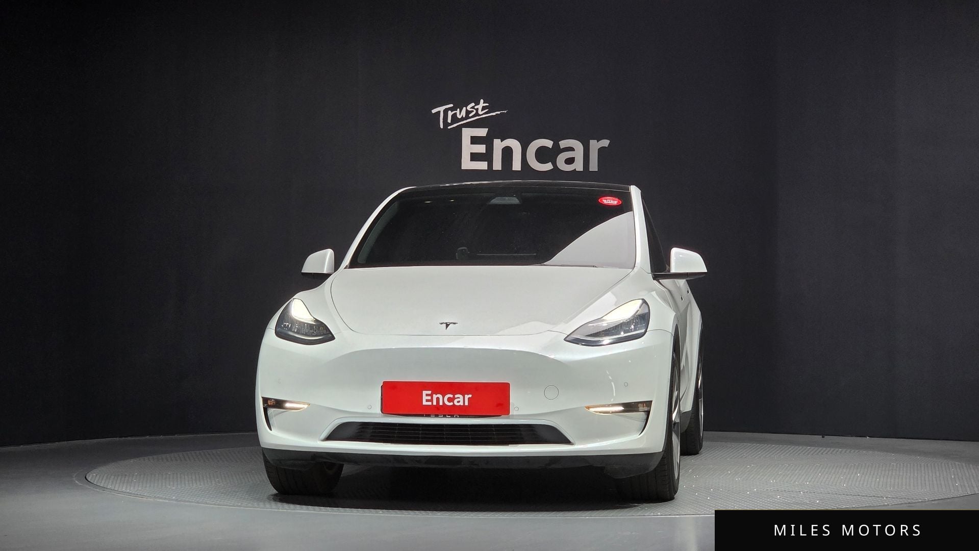 Tesla Model Y 2021 — миниатюра 3