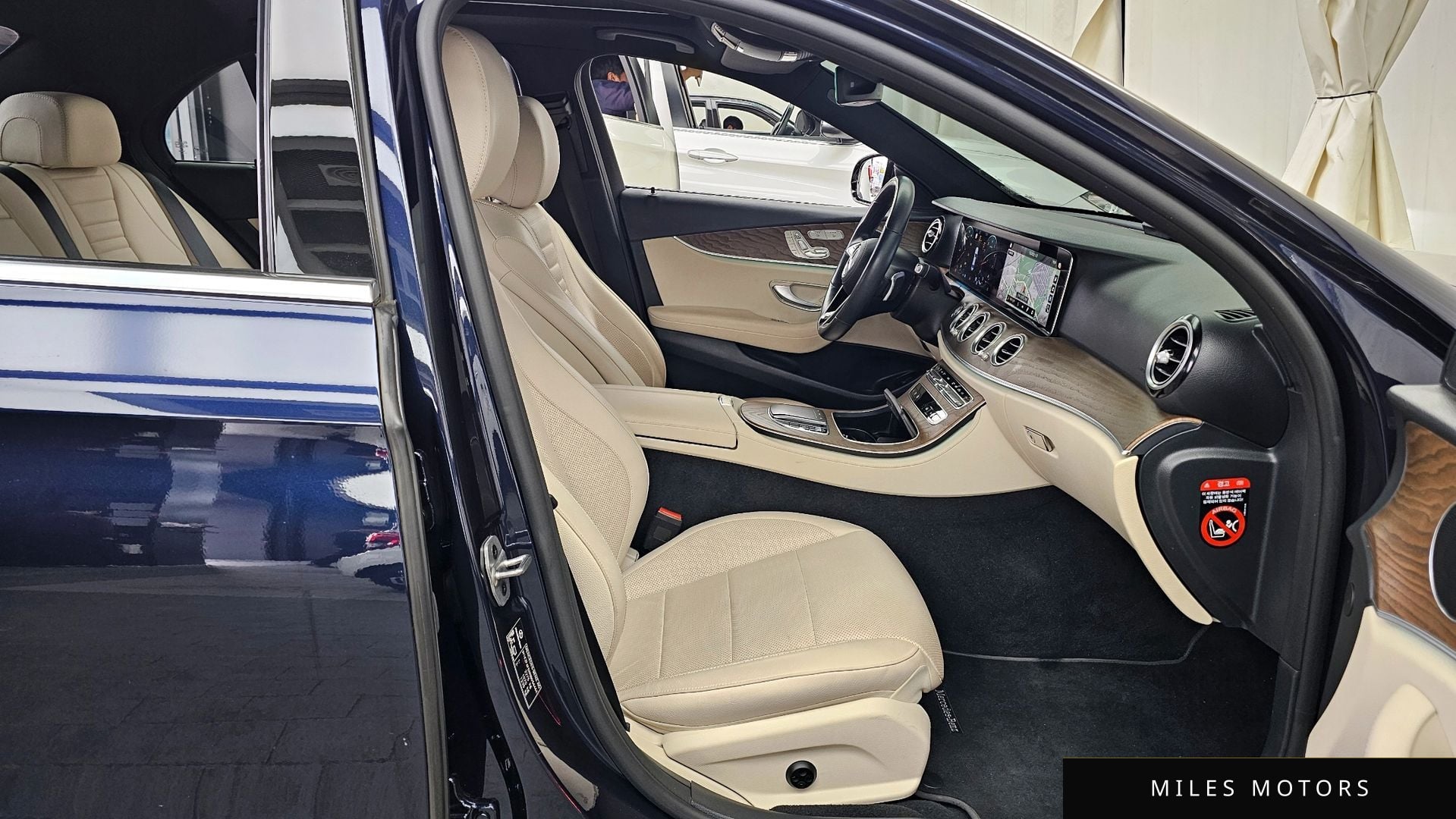 Mercedes-Benz E-Class W213 2022 — миниатюра 11