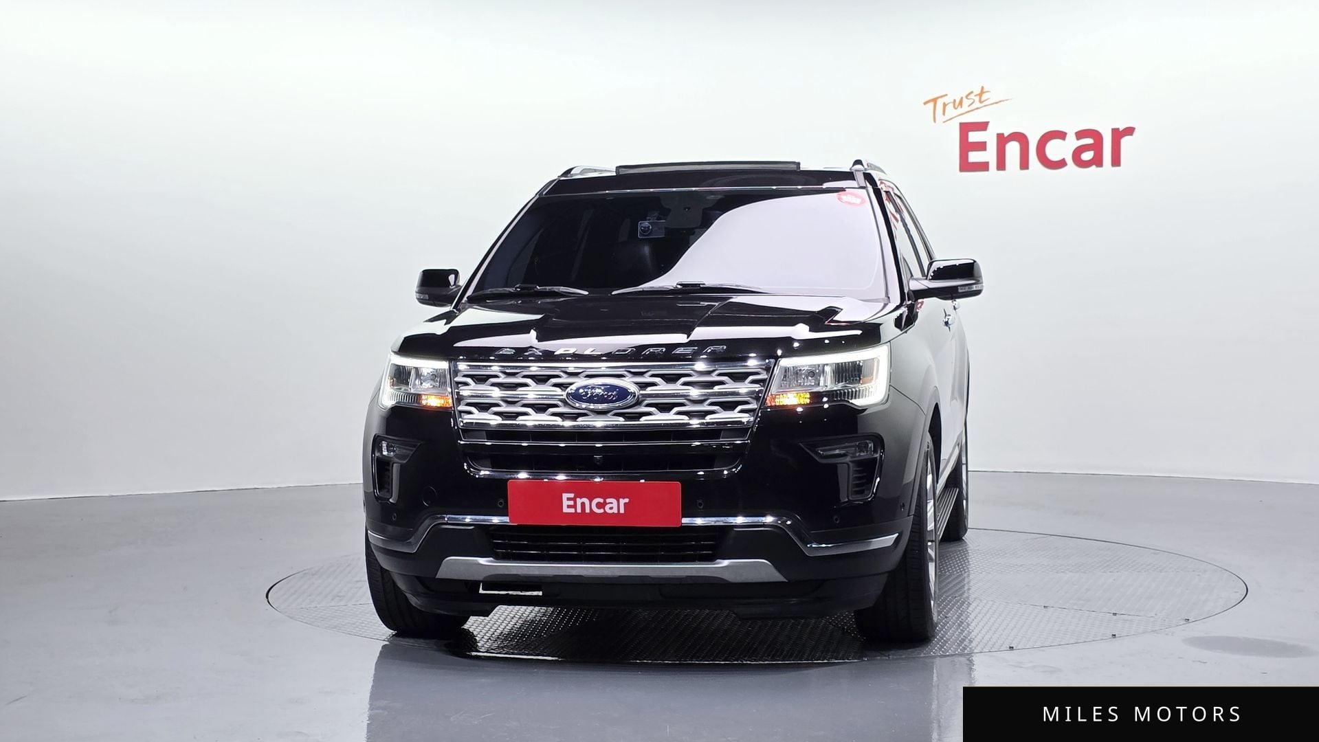 Ford Explorer 2019 — миниатюра 3