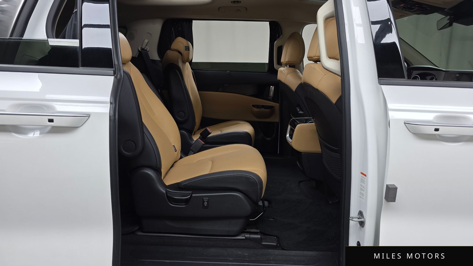 Kia Carnival 2022 — миниатюра 12