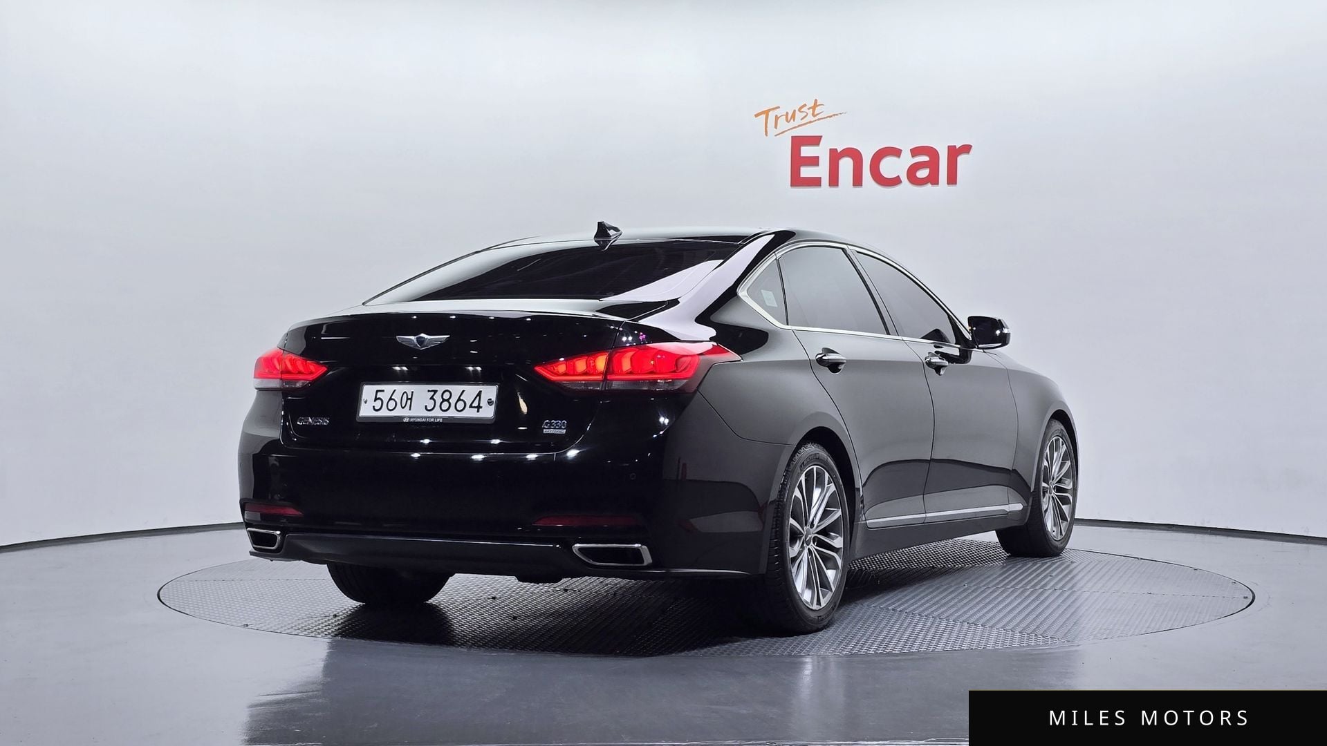 Hyundai Genesis 2015 — миниатюра 2