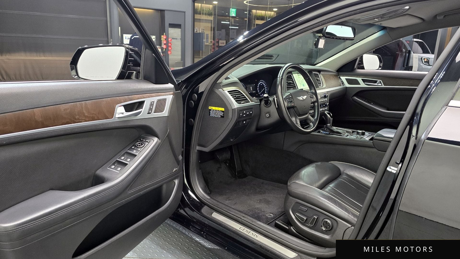 Hyundai Genesis 2015 — миниатюра 11