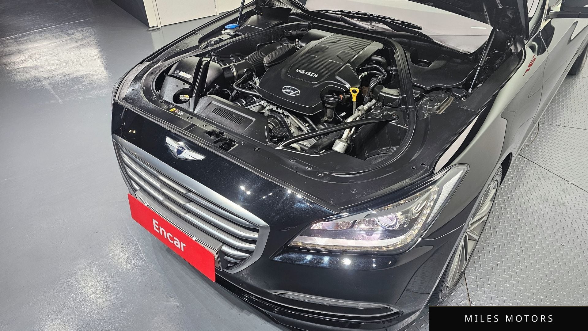 Hyundai Genesis 2015 — миниатюра 6