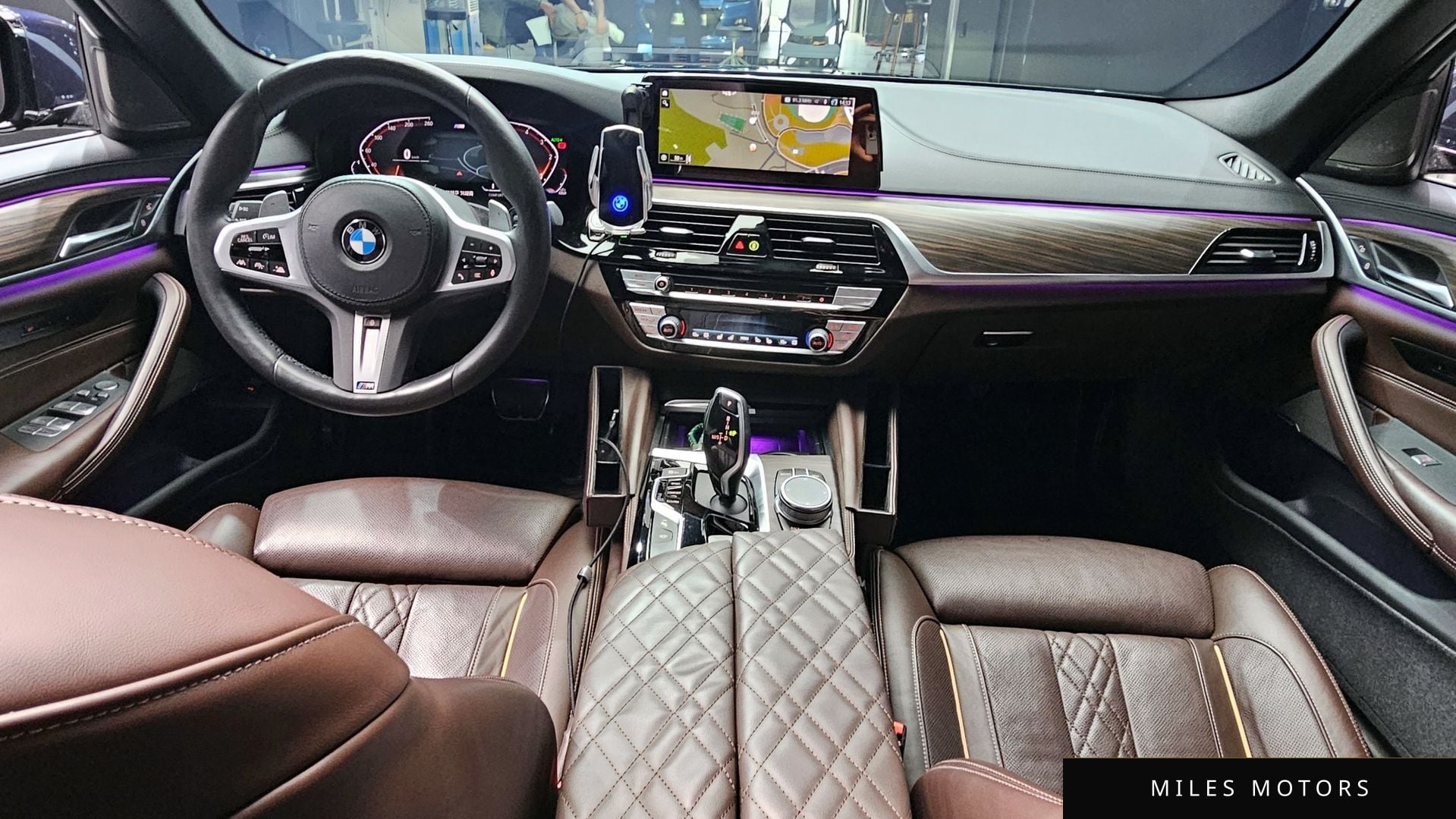 BMW 5 Series (G30) 2020 — миниатюра 7