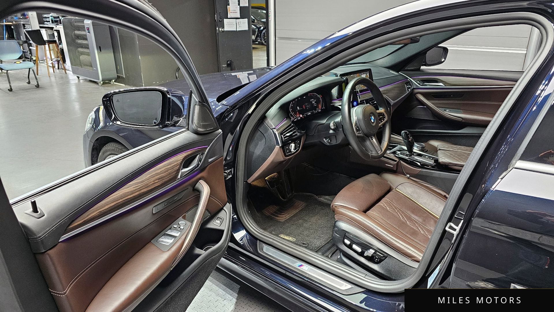 BMW 5 Series (G30) 2020 — миниатюра 10