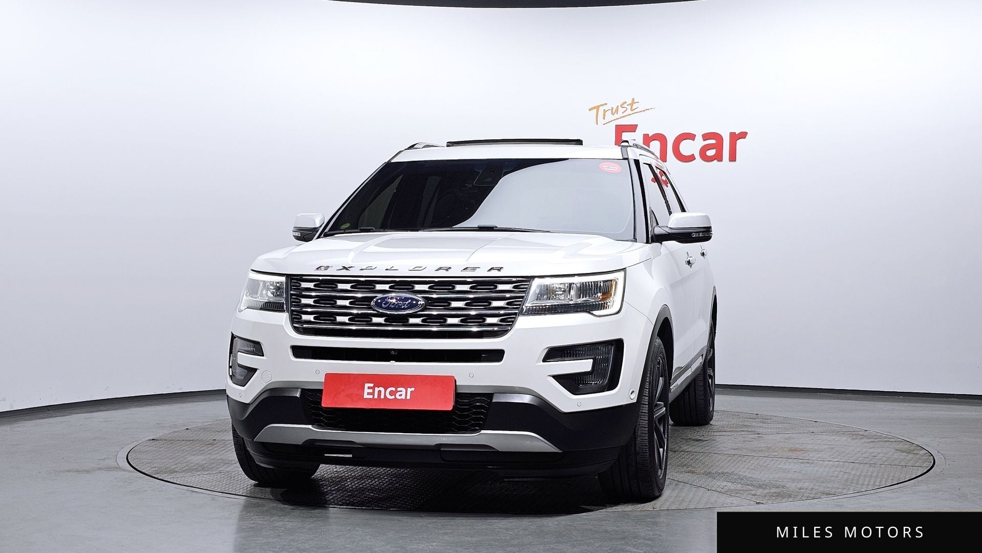 Ford 익스플로러 2016 — миниатюра 3