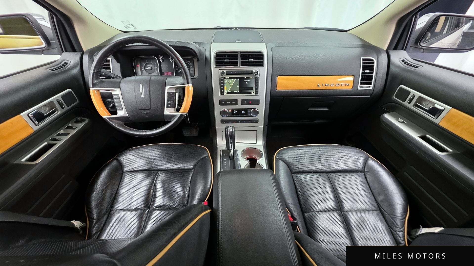 Lincoln MKX 2010 — миниатюра 7