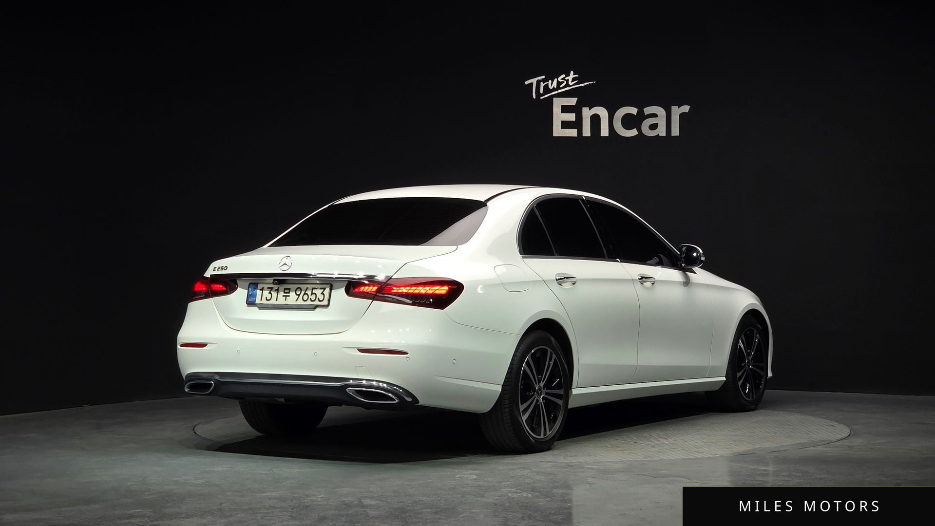 Mercedes-Benz E-Class W213 2021 — миниатюра 2