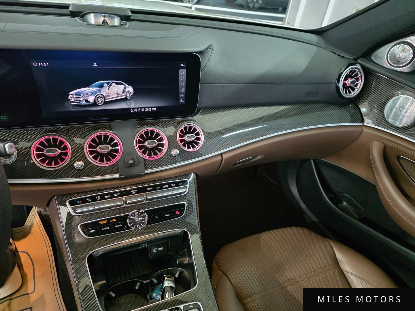 Mercedes-Benz E-Class W213 2019 — миниатюра 11