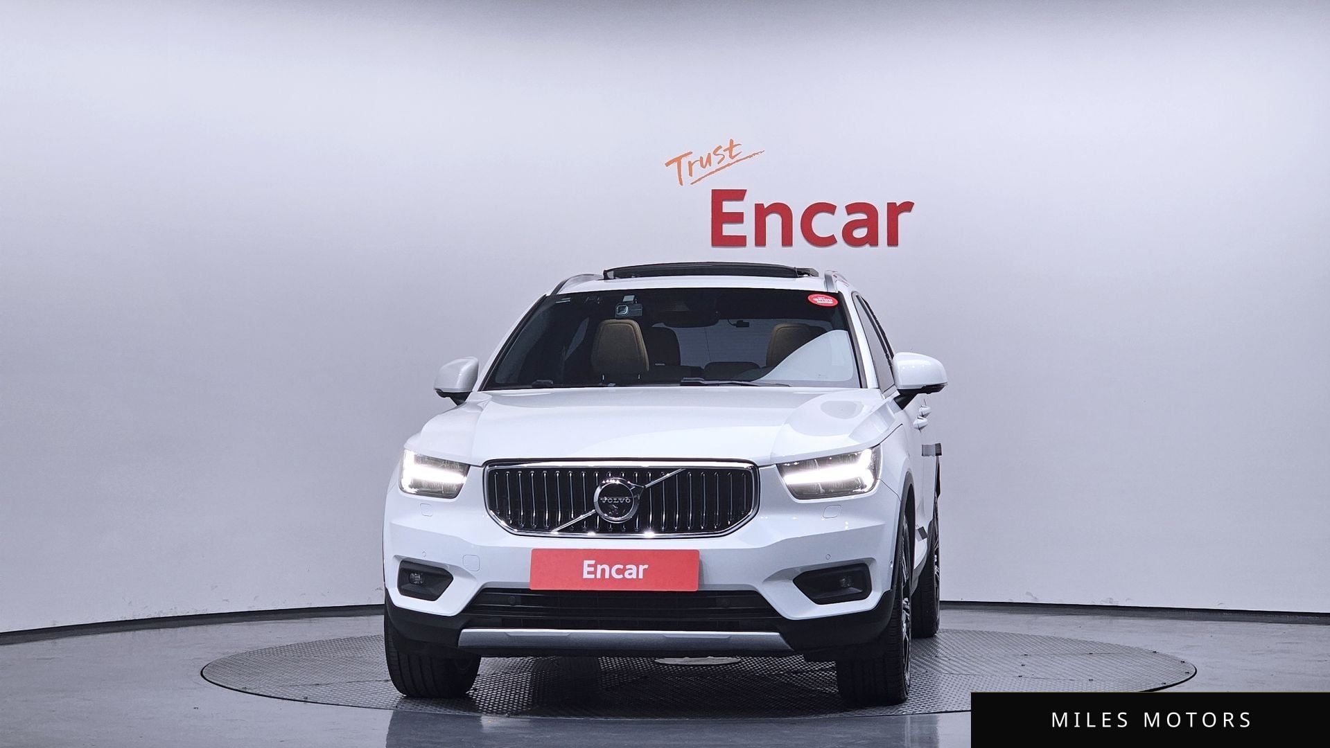 Volvo XC40 2021 — миниатюра 3