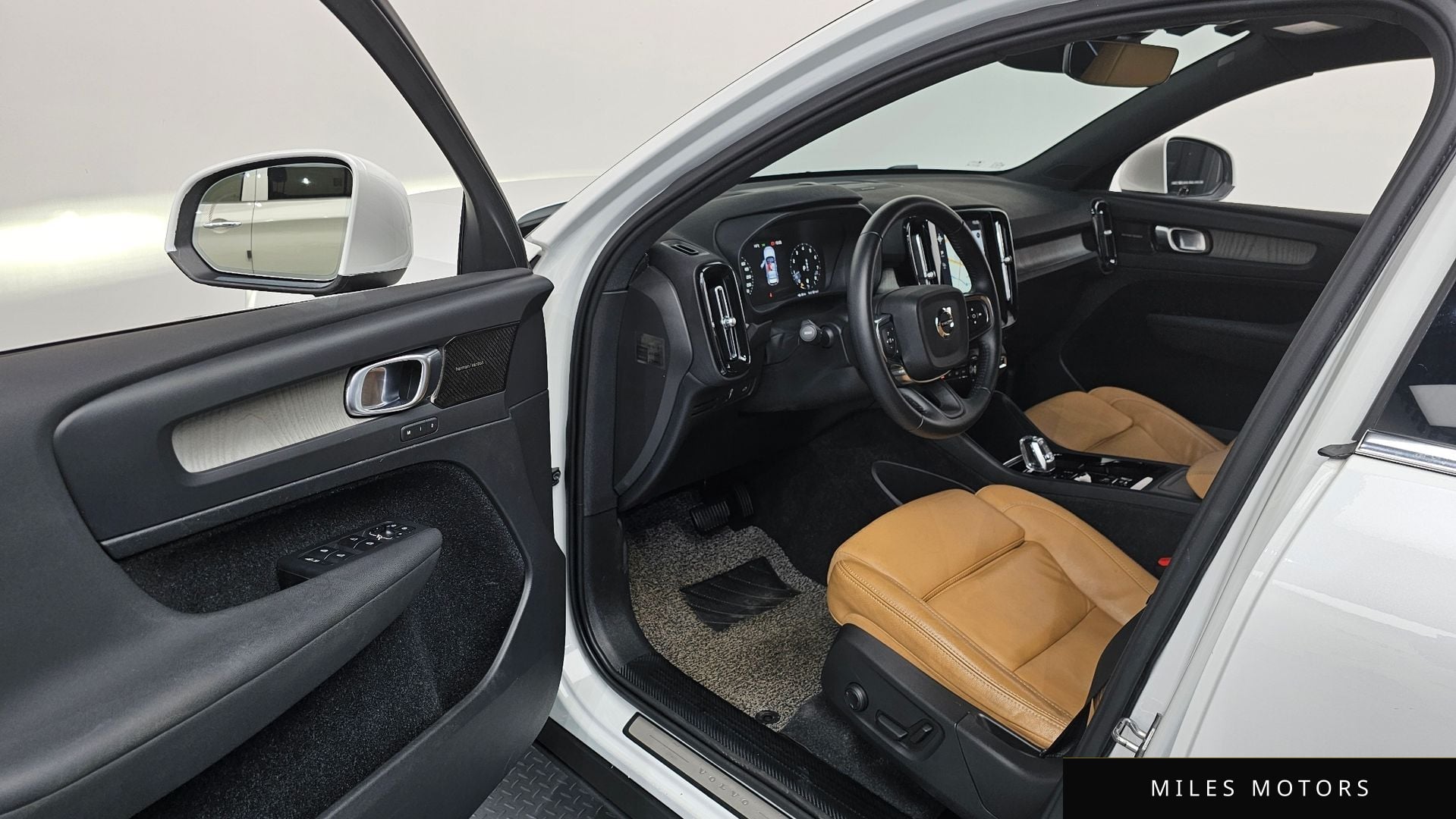 Volvo XC40 2021 — миниатюра 10
