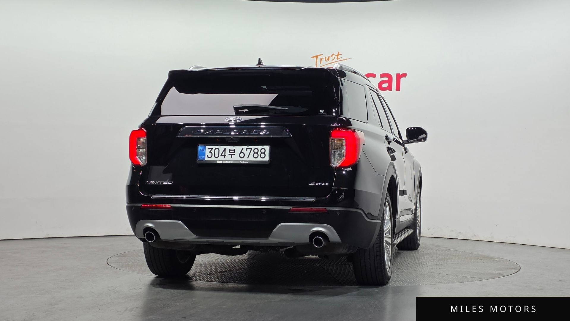 Ford Explorer 2021 — миниатюра 4