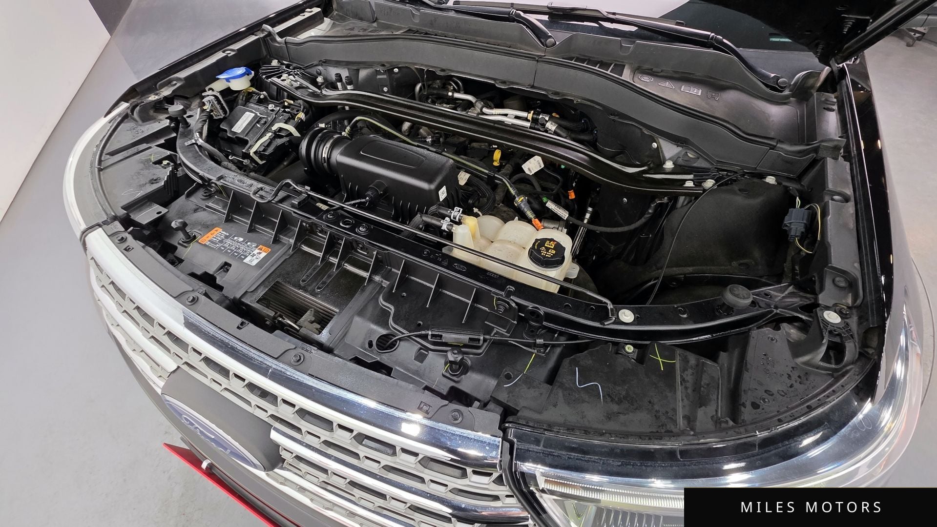 Ford Explorer 2021 — миниатюра 6