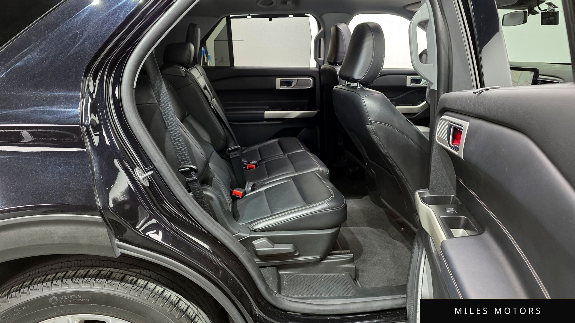 Ford Explorer 2021 — миниатюра 12