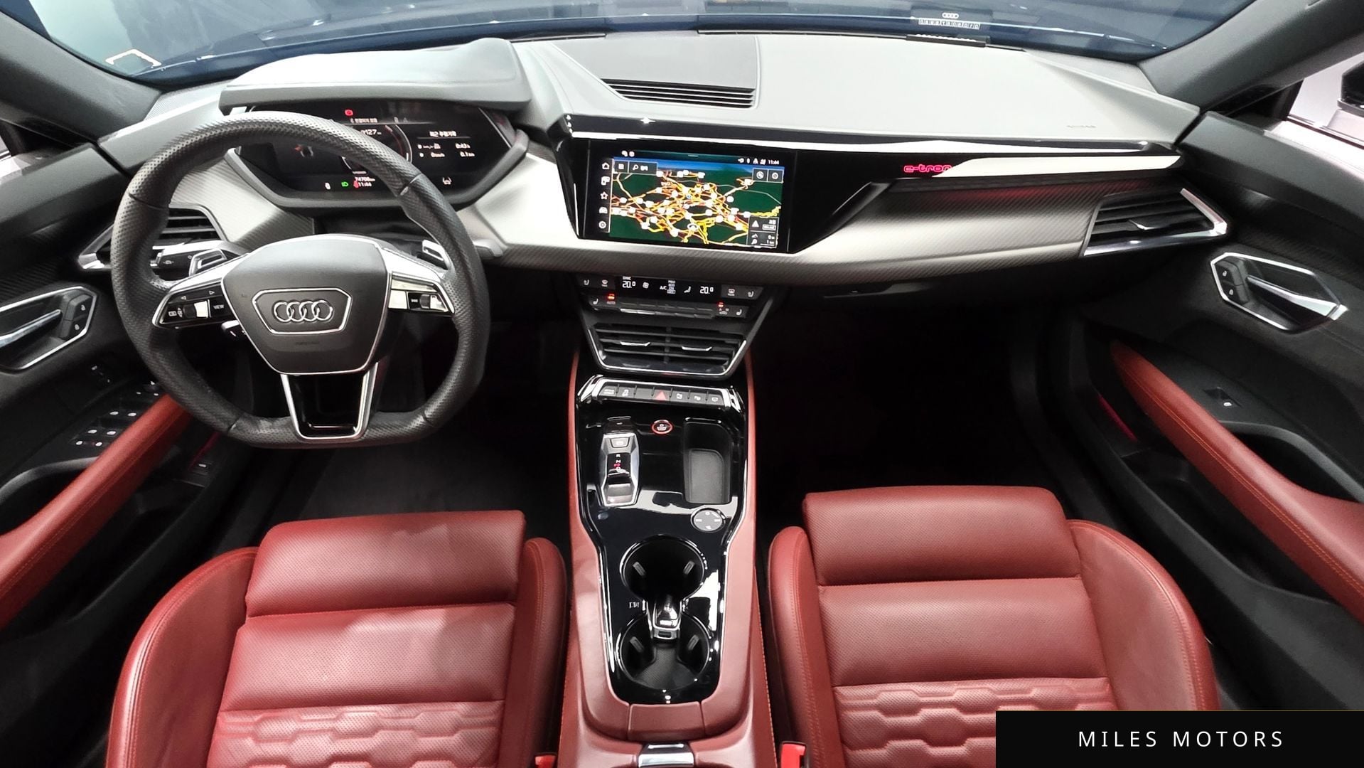 Audi e-tron GT 2022 — миниатюра 6