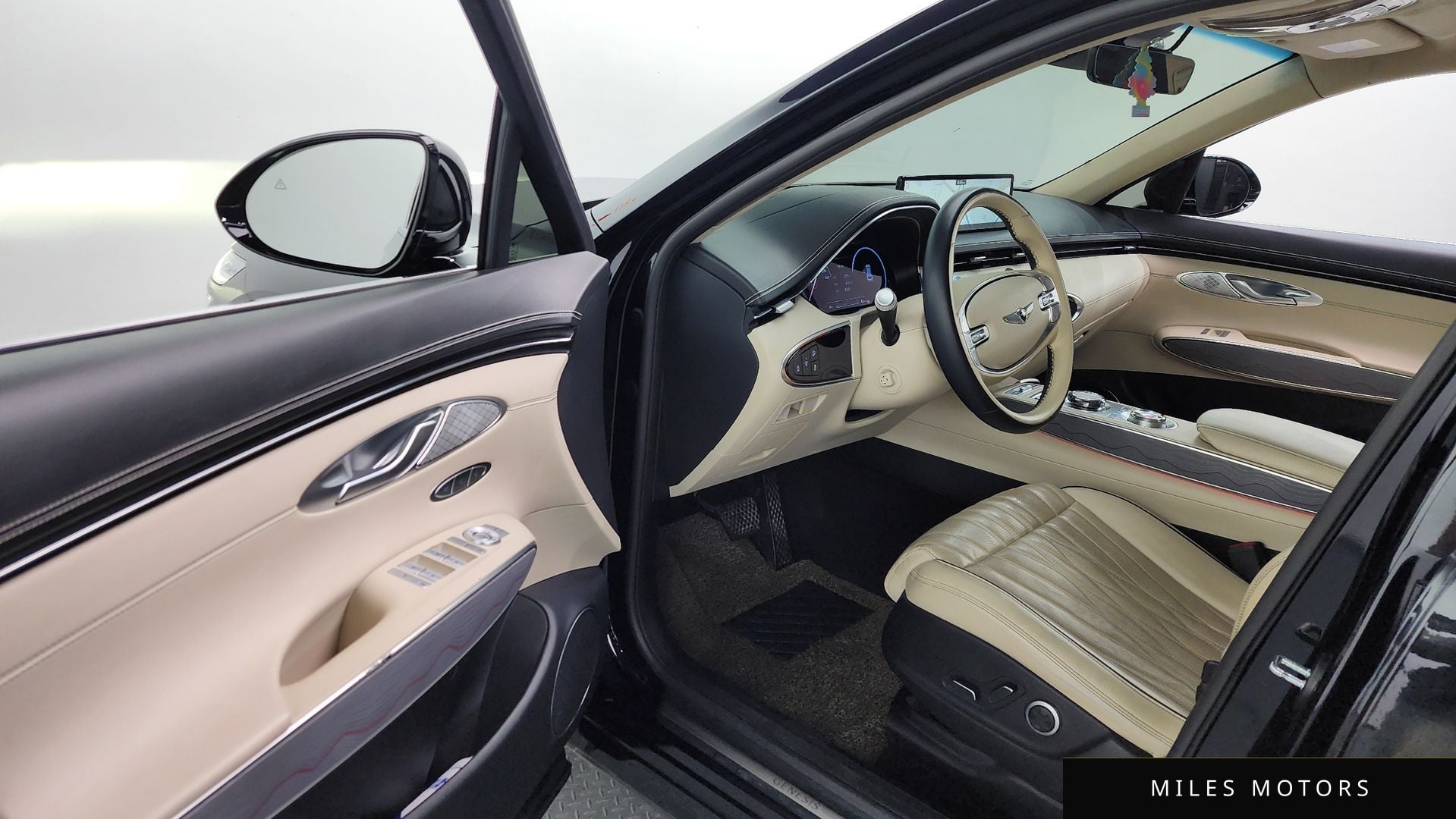 Genesis GV70 2021 — миниатюра 10