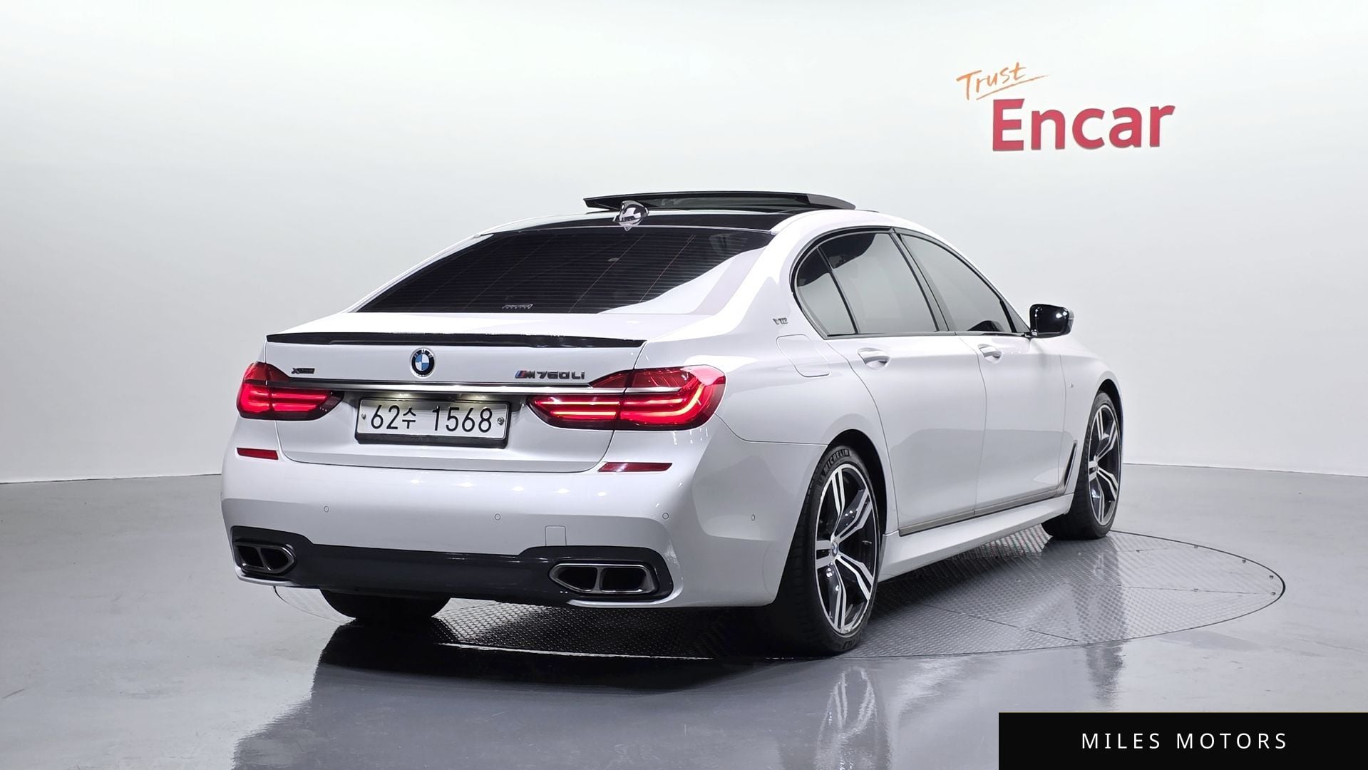 BMW 7 Series (G11) 2018 — миниатюра 2