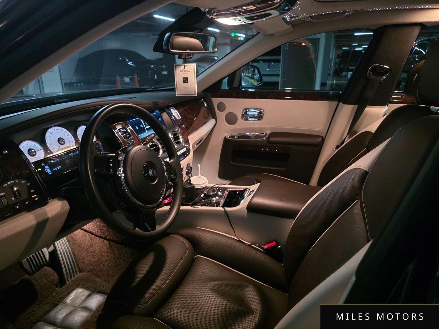 Rolls-Royce Ghost 2018 — миниатюра 4