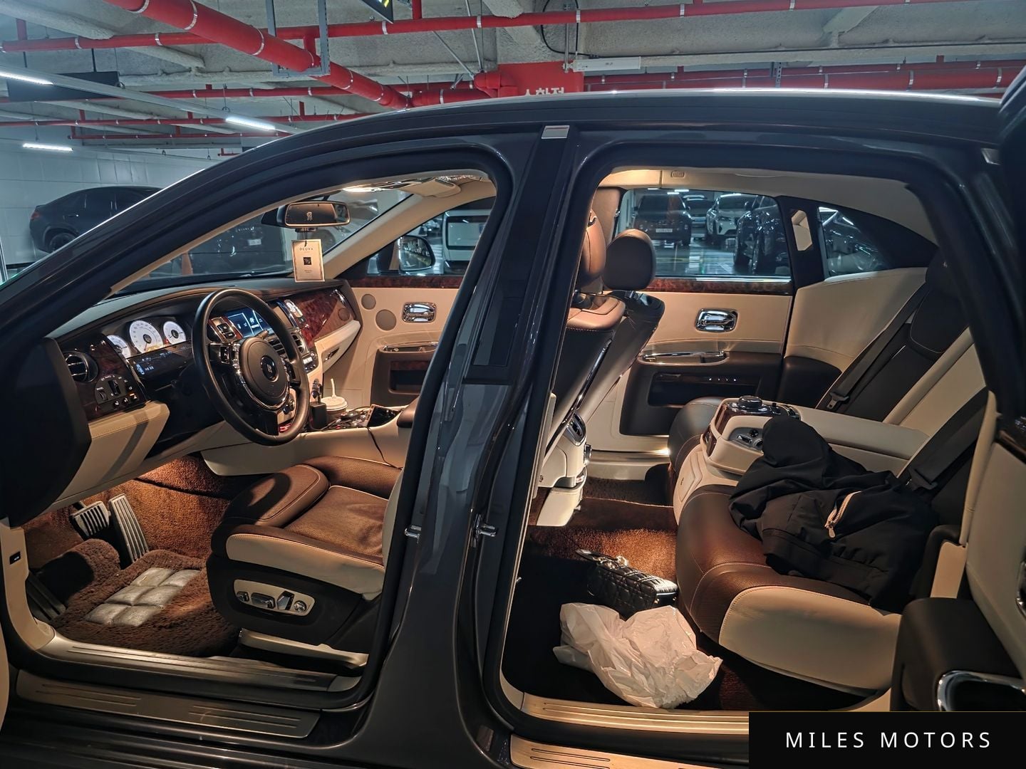 Rolls-Royce Ghost 2018 — миниатюра 5