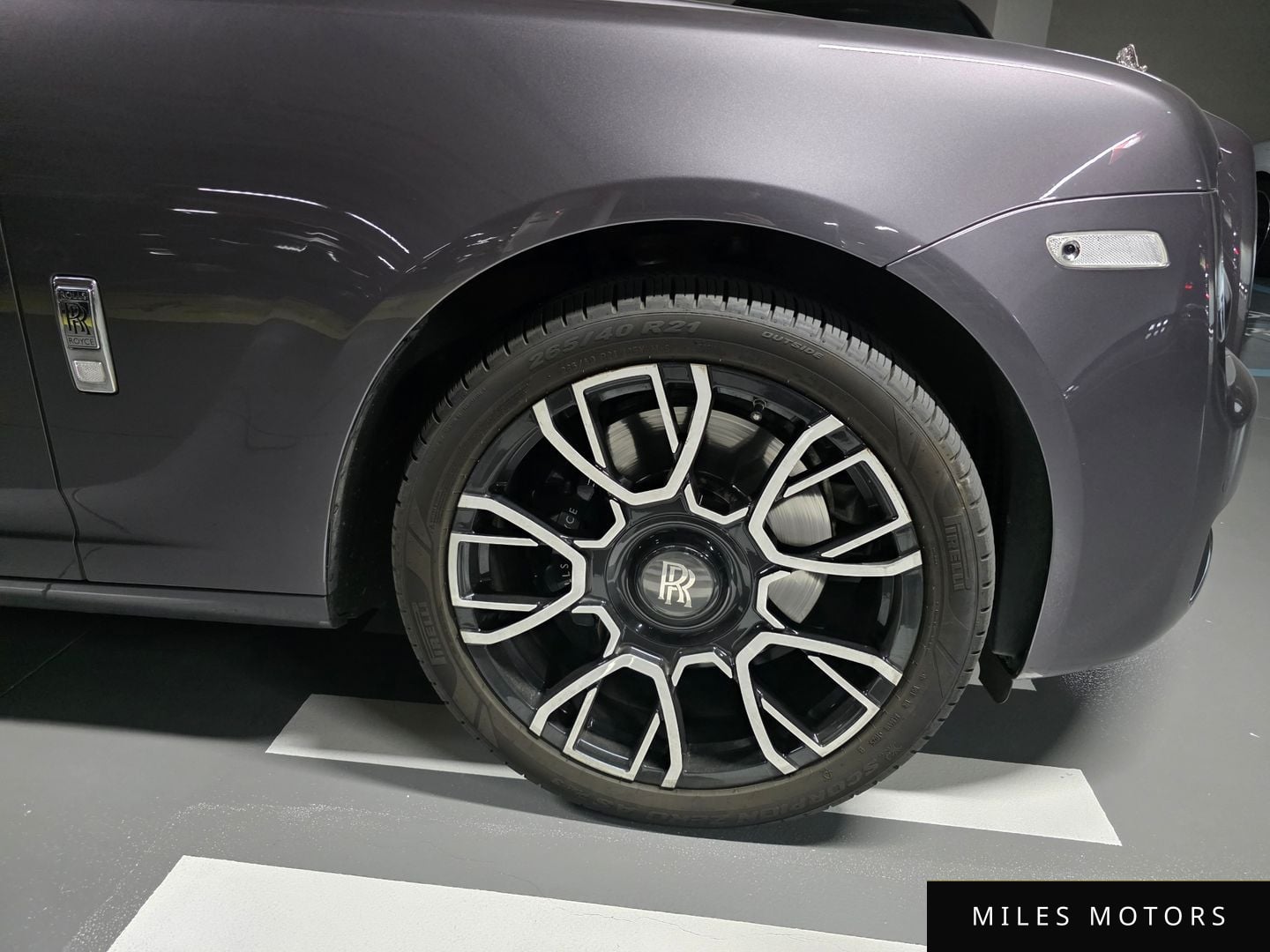 Rolls-Royce Ghost 2018 — миниатюра 8