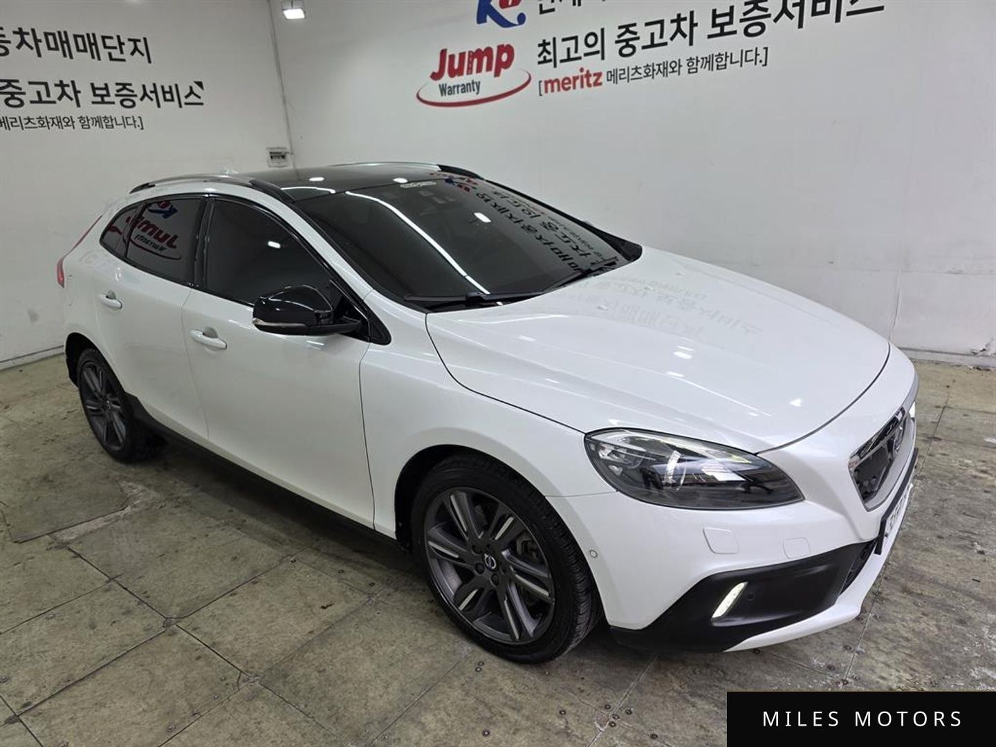Volvo V40 2015 — миниатюра 2