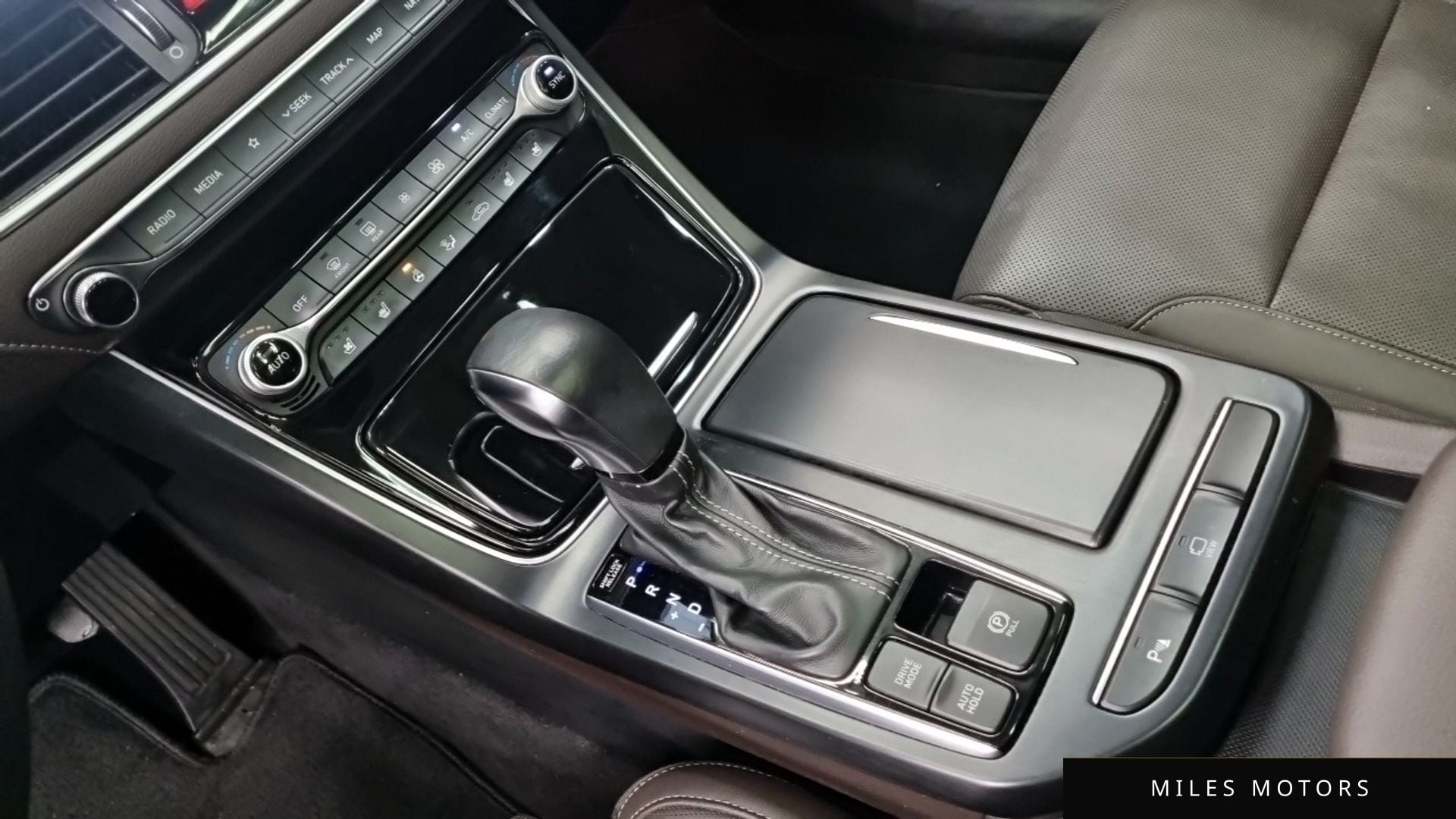 Hyundai Grandeur 2017 — миниатюра 9