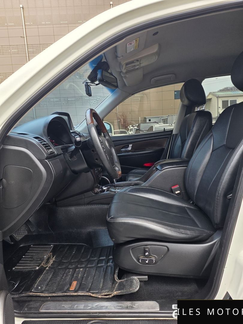 KG Mobility Rexton 2013 — миниатюра 6