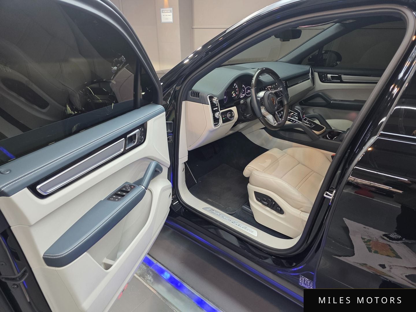 Porsche 카이엔 (PO536) 2023 — миниатюра 10