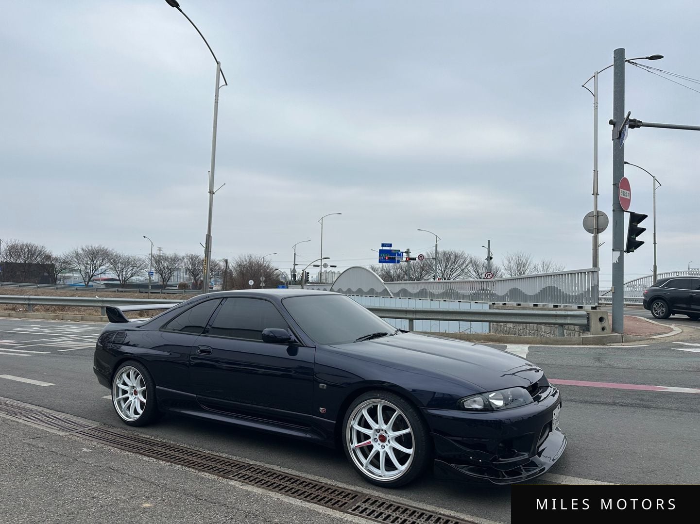Nissan Skyline 1993 — миниатюра 6