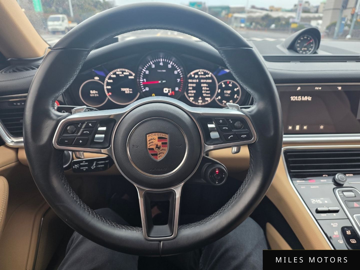 Porsche Panamera 2018 — миниатюра 12