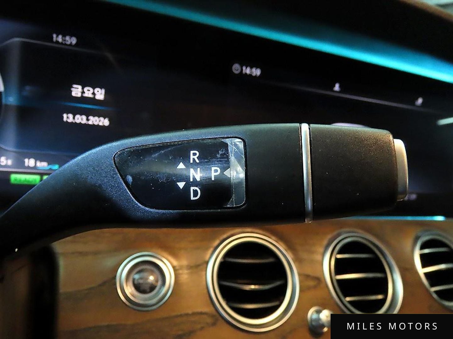 Mercedes-Benz E-Class W213 2019 — миниатюра 11