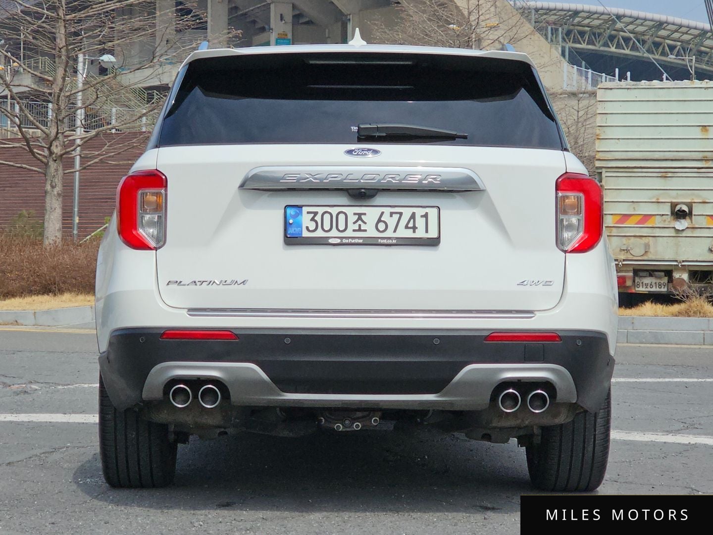 Ford Explorer 2021 — миниатюра 3