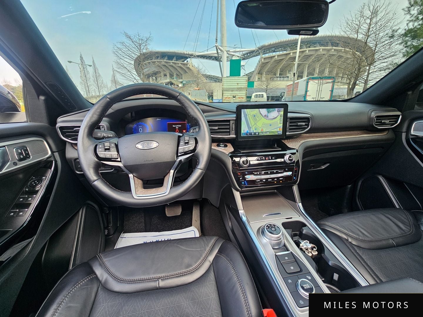Ford Explorer 2021 — миниатюра 8