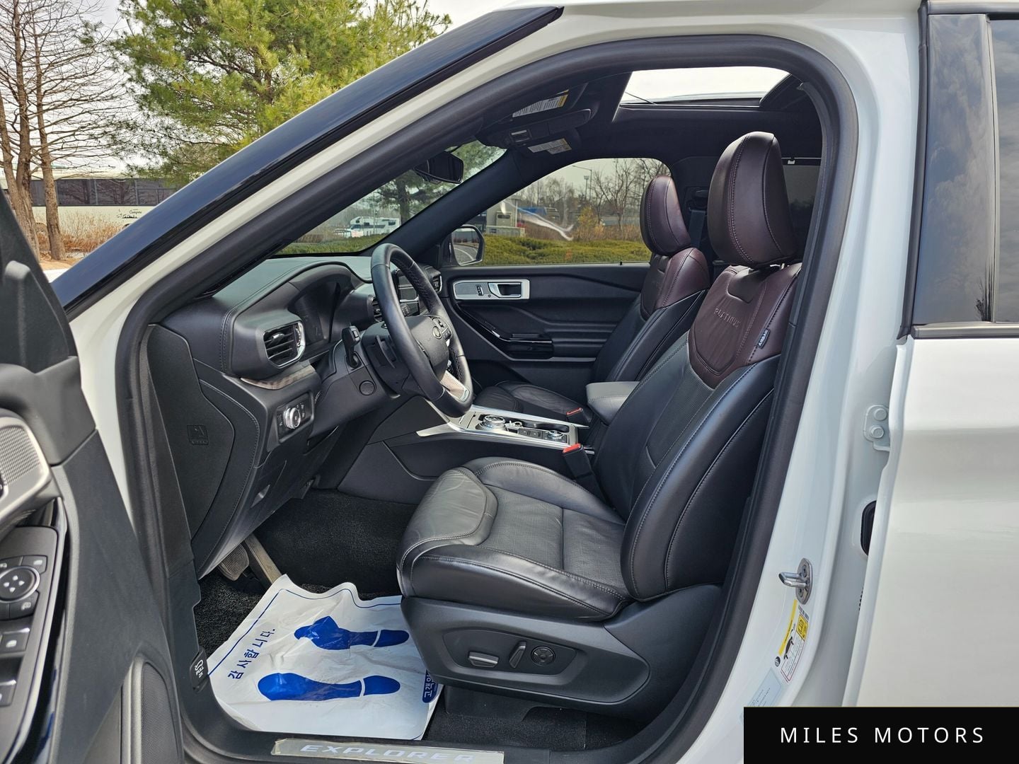 Ford Explorer 2021 — миниатюра 10
