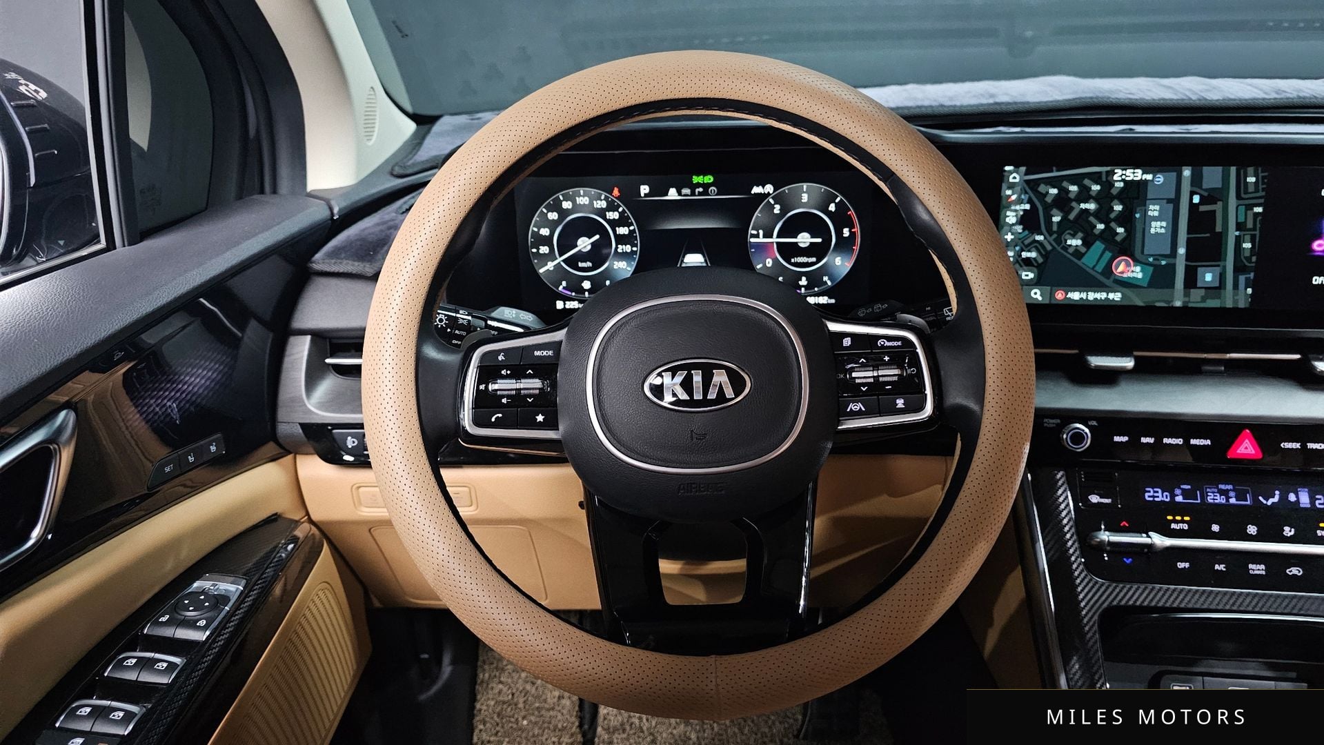 Kia Carnival 2021 — миниатюра 13