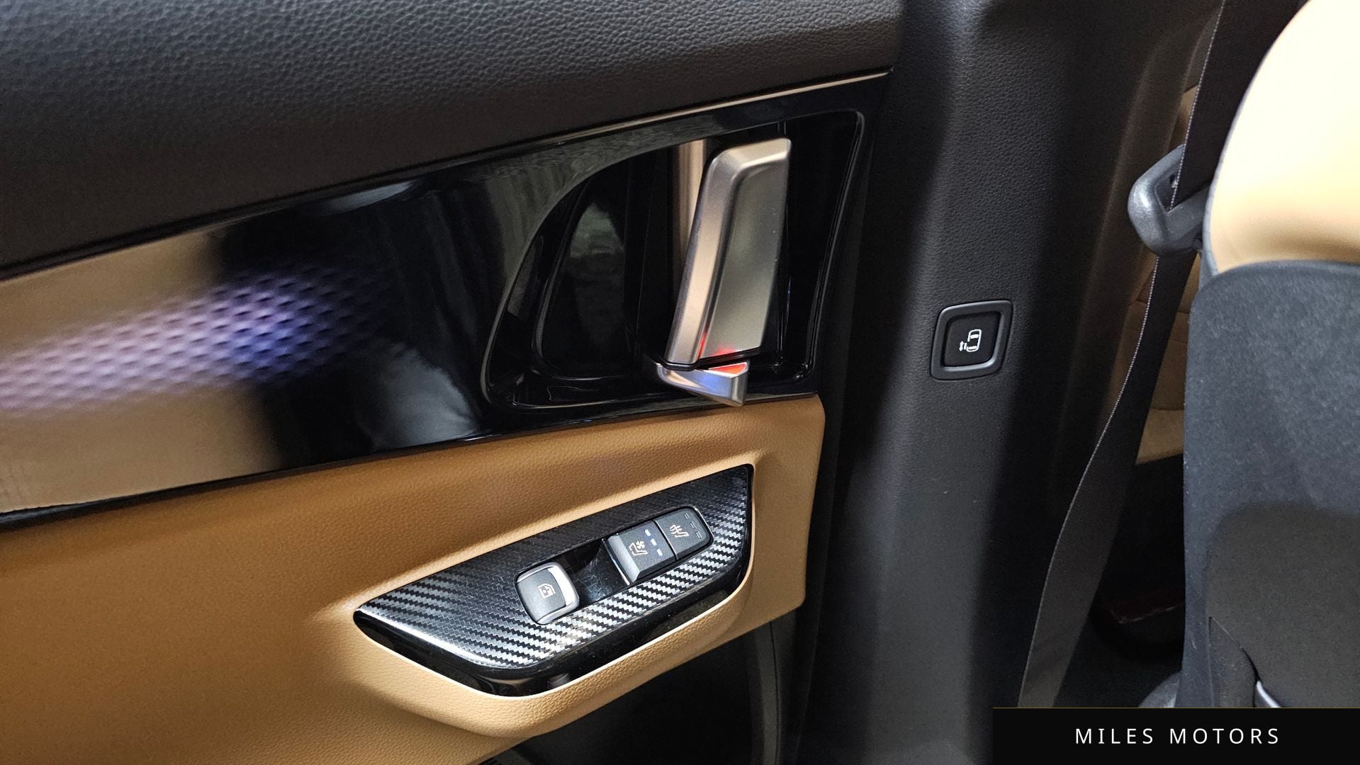 Kia Carnival 2021 — миниатюра 19